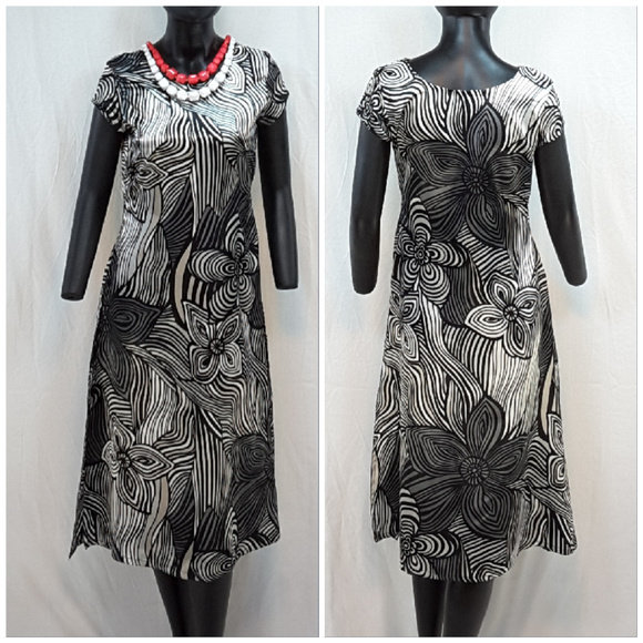 Tops - Open Sides Maxi Long Tunic or Cover Up, size Small